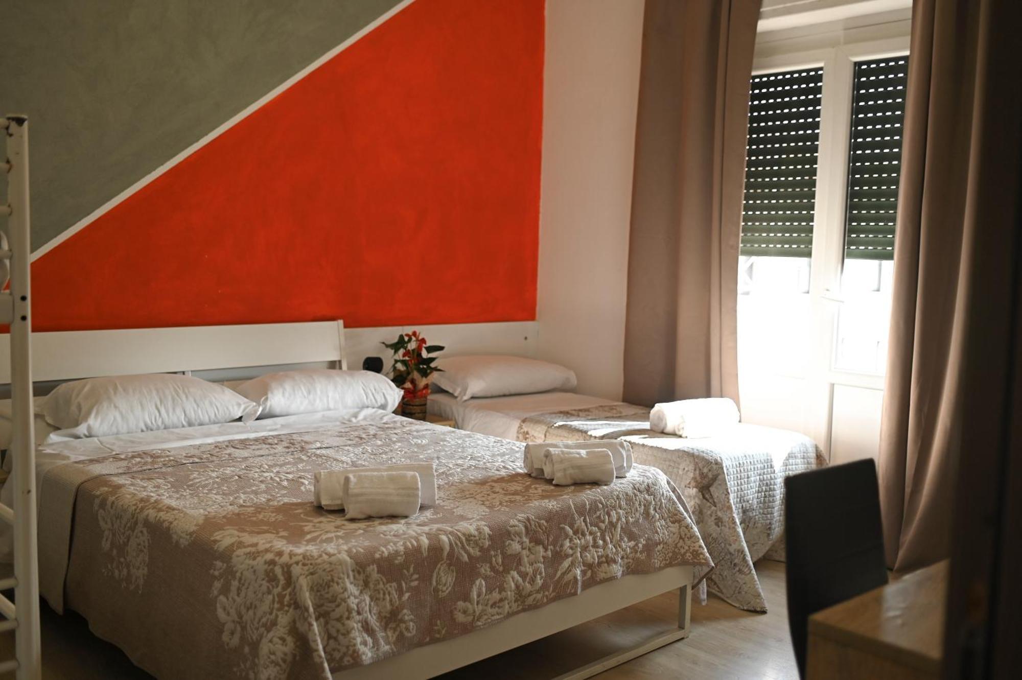 La Gloria Rho Private Rooms Only Экстерьер фото